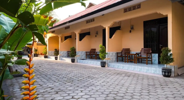 Rupaqa Hotel by OYO Rooms