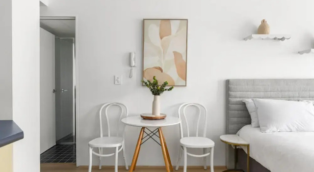 Ideal Studio Inner-city Pad With Private Balcony, Забронировать Апартаменты/квартира Сидней Sydney Region, рядом с Театр Капитоль