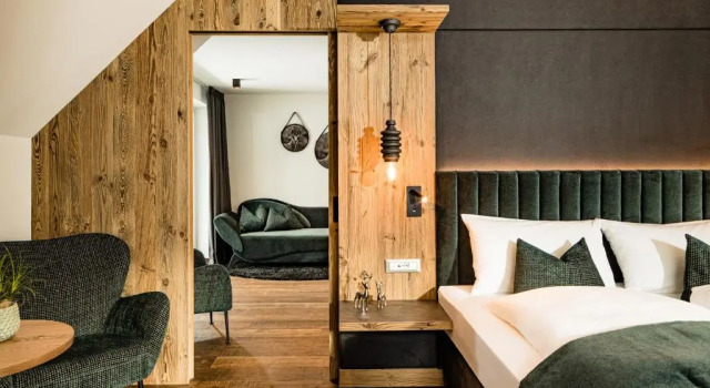 Трёхместный номер Standard с балконом Hotel Touring