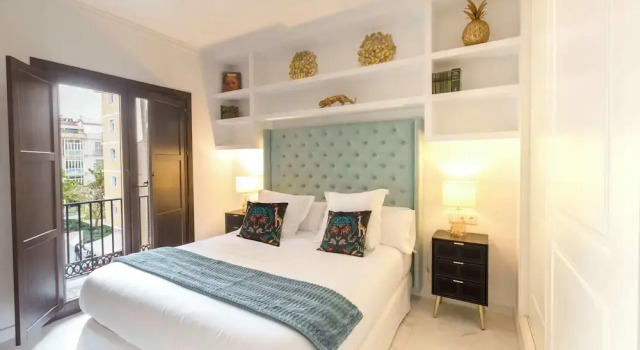 Апартаменты Deluxe The Clock House Malaga