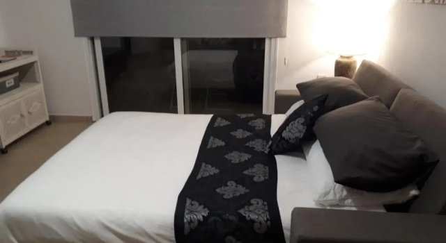 Stunning Spacious 2-bed Apartment in Liopetri, Buchen Sie Ferienwohnung Liopetri Zypern