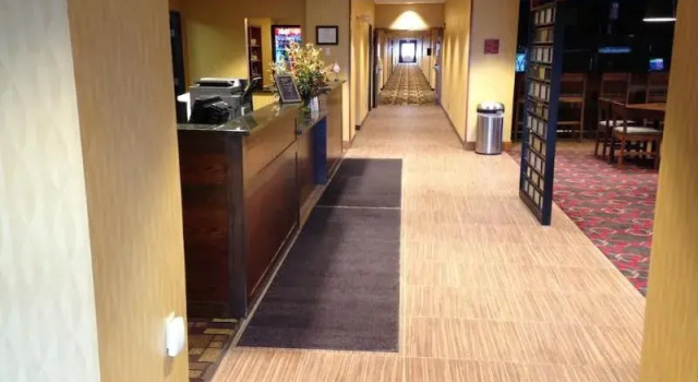 Astoria Hotel & Suites