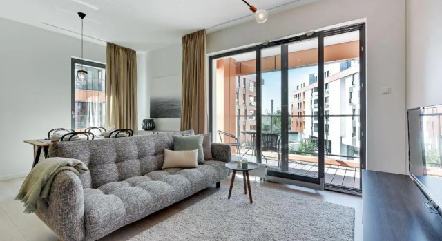 Blue Mandarin Riverside, Забронировать Апартаменты/квартира Недорогие отели Гданьска, рядом с Кран «Журавль» над рекой Мотлава, недорого