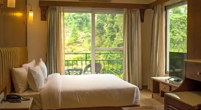 Семейный номер Standard с видом на горы Quality Inn Bhagsu Heritage