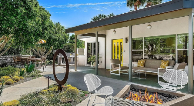 Вилла Four Palms in Deepwell Estates