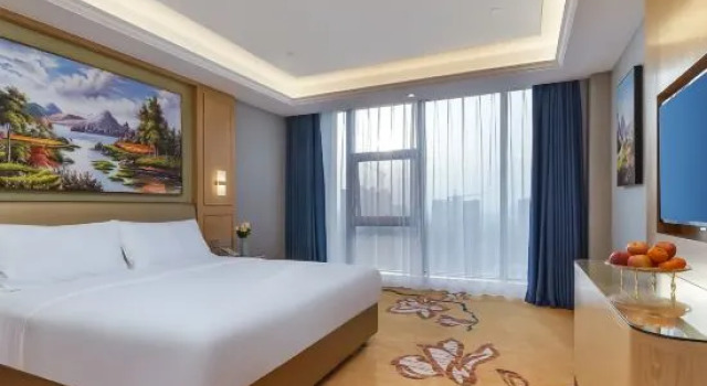 Люкс Business Venus Royal Hotel (Kunshan Zhoushi Government Store)