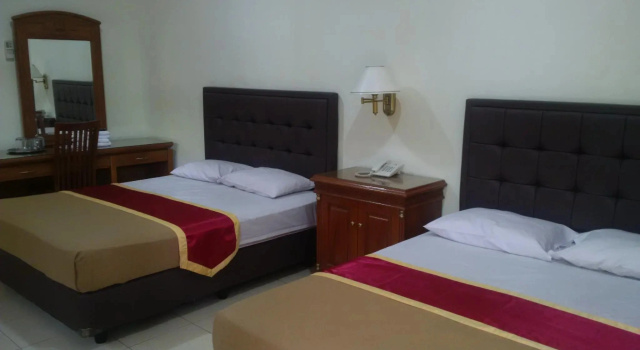 Quadruple suite Hotel Priangan