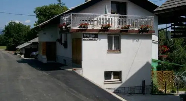 Guest House Ivanka, Prenota Affittacamere Hotel a Gorenjska con parcheggio, Parcheggio