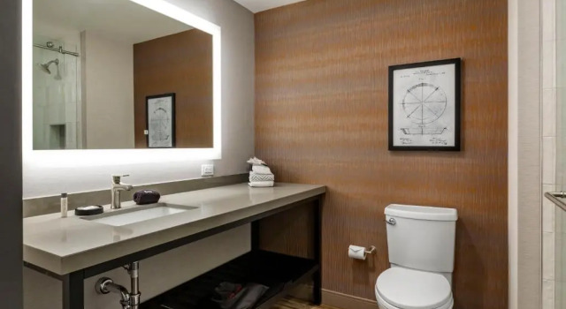 Четырёхместный номер Standard Cambria Hotel New Haven University Area