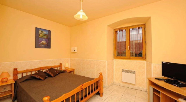 Auberge Casa Mathea, Varaa Hostelli Corte 