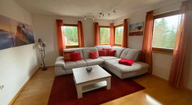 Apartments Oberhollenzer