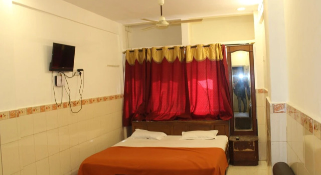 Swaraj Lodge