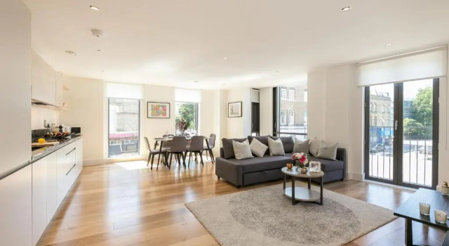 Апартаменты Deluxe с 2 комнатами с балконом Portobello Apt with Floor-to-Ceiling Views