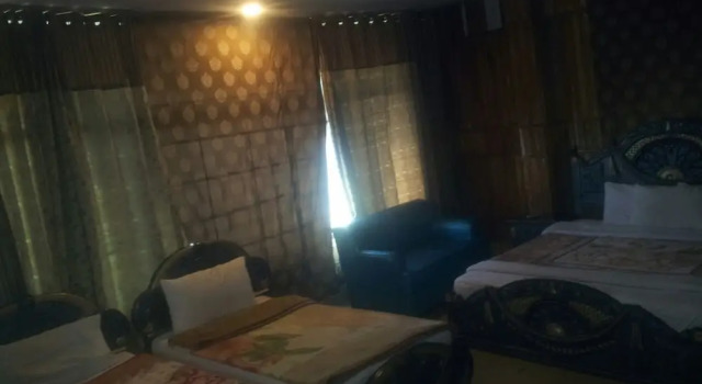 Двухместный номер Executive с балконом Move-N-Pick Murree