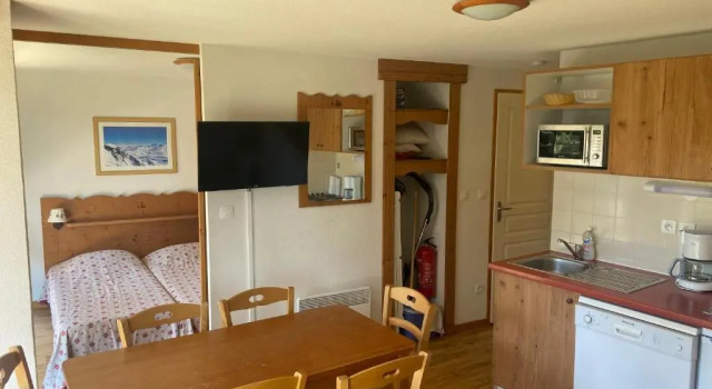 Апартаменты apt 4/6 pers aux villages du Bachat chamrousse