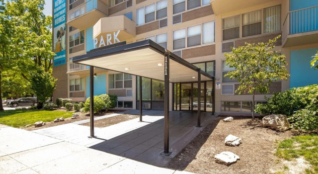 Cozy DT Apts with Full Kitchen by Zencity, Book Hotel Saint Louis Missouri