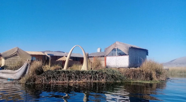 Amantani Pachatata Lodge, Réserver Maison d'hôtes Amantani 