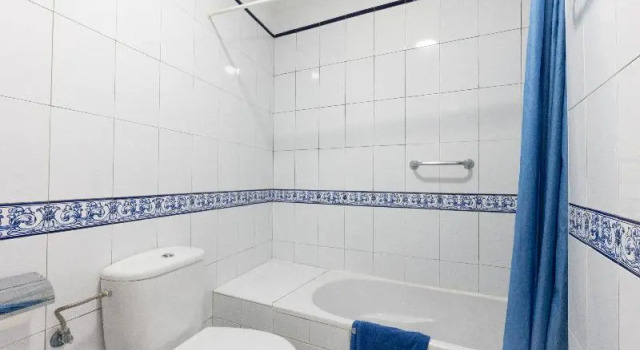 Апартаменты с балконом и с видом на море Apartamentos La Peñita