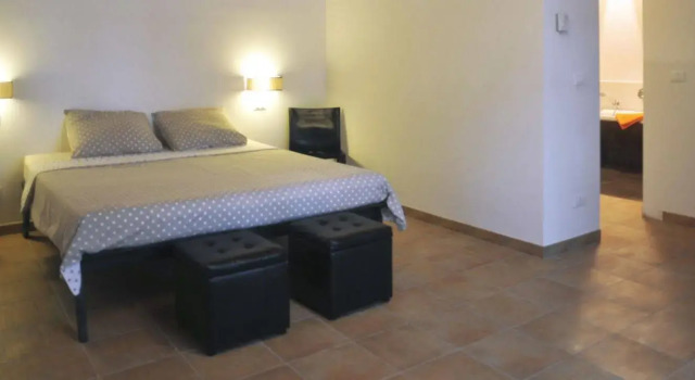 La Vita Nuova, Rezervovat Hotel  