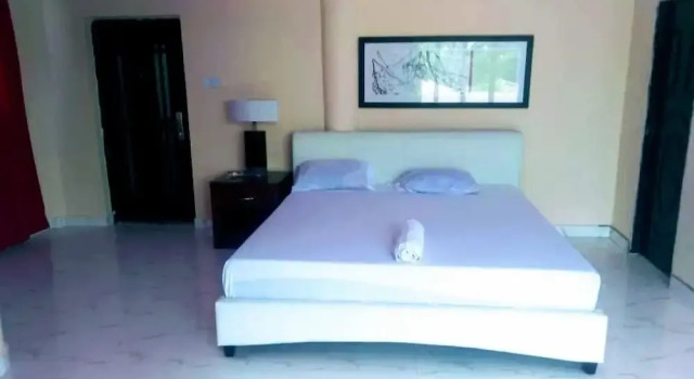 Sonnys Inn And Car Rentals, Rezervovat Hotel Osu 