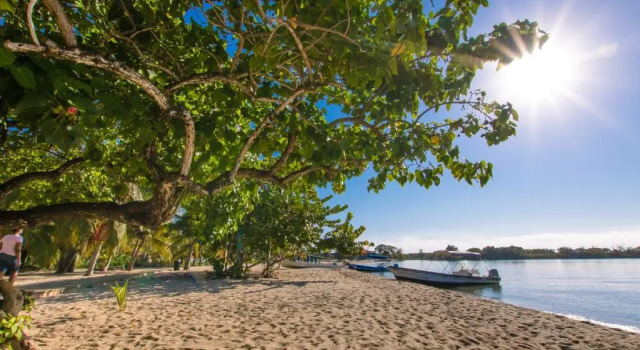 Студия KhalKob's Belize