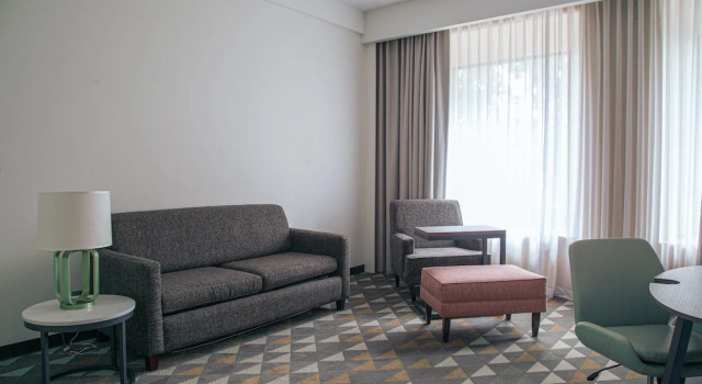 Люкс c 1 комнатой с балконом Holiday Inn Tlaxcala by IHG