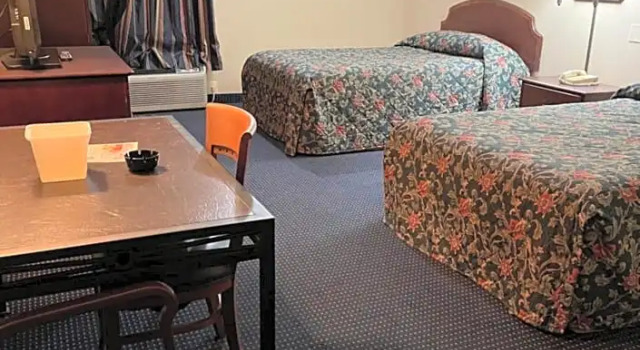 Номер Standard Budget Inn Temple Hills