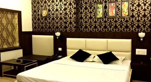 Номер Deluxe Palm Village Resort