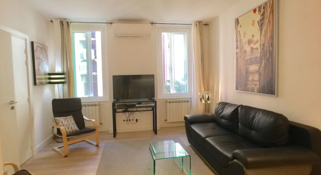 HomePlace Apartement Forville Cannes, Забронировать Апартаменты/квартира Отели Канн с парковкой, рядом с Le Croisette Casino Barriere de Cannes, Парковка