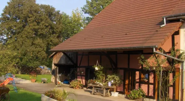 Les Greniers d'Autrage, Boek Hotel Autrechêne Franche-Comte
