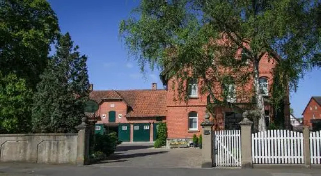 Landhaus Jürgens, Book Vacation Home Hotels in Sehnde with Parking, Parking