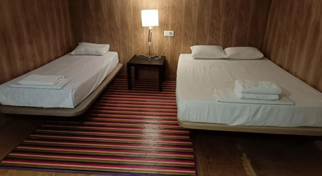 Estudios sol 208, Boek Hotel Madrid Community of Madrid, in de buurt van Edificio Grassy