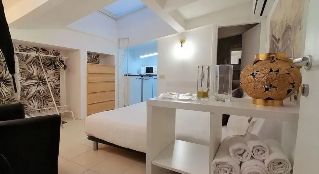 Mercanti Attic Version
