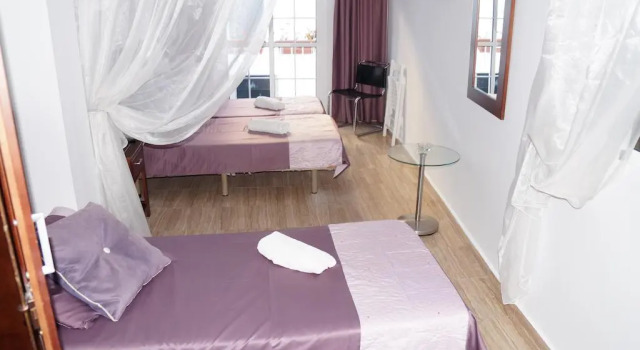 Linda Boutique Hotel, Забронировать Бутик-отель Старый город Марбельи Марбелья, рядом с La Canada Shopping Centre