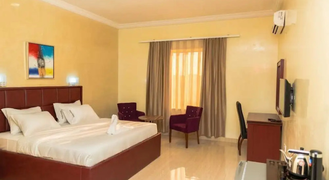Номер Deluxe Sefcon Suites and Apartment