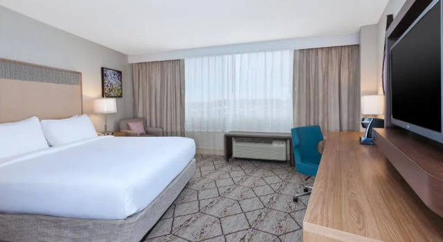 Номер Standard Crowne Plaza Syracuse