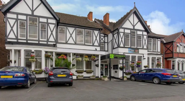 Standard- firedobbelt værelse Cotswold Hotel
