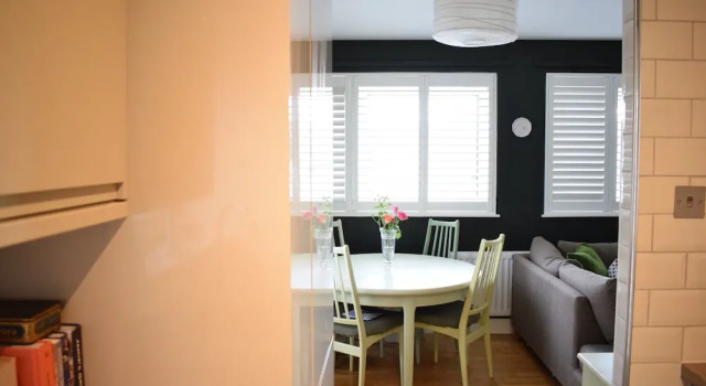 1 Bedroom Flat With Roof Terrace In Fulham, Забронировать Отель Отели Лондона 3 звезды, рядом с Больница Чаринг-Кросс, 3*