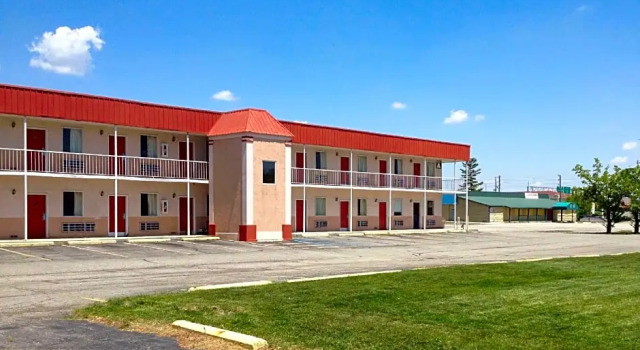 Country Hearth Inn & Suites Indianapolis, Reserva ahora Hotel Warren Township Indianápolis