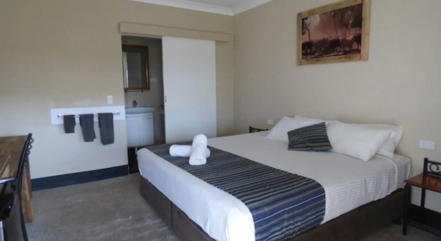 Beagle Hotel, Забронировать Отель Отели Кэтрин 3 звезды, рядом с Железнодорожный музей паровоза, 3*