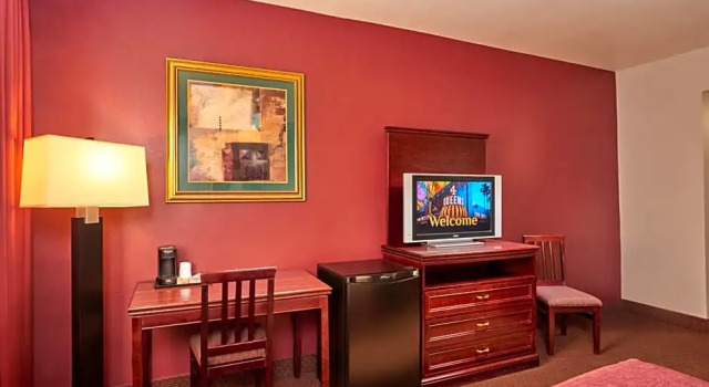 Двухместный номер South Tower Premium Four Queens Hotel and Casino