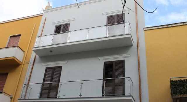 House With 2 Bedrooms in Marsala, With Wonderful sea View, Balcony and, Book Hotel Hotels in Sicily with Parking, Parking
