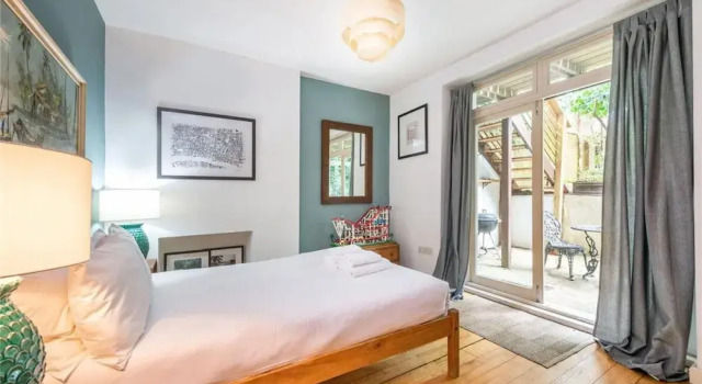 Flat Near Camden Town, Забронировать Отель Отели Лондона 3 звезды, рядом с Театр Technis, 3*