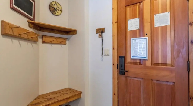 Dakota Lodge #8477 by Summit County Mountain Retreats, Забронировать Апартаменты/квартира Отели Roosevelt National Forest с парковкой, Парковка