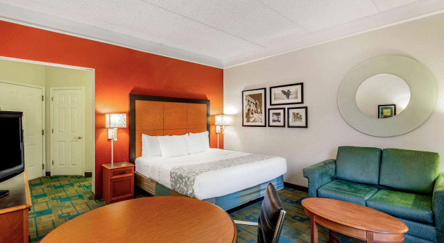 La Quinta Inn & Suites by Wyndham Fremont Silicon Valley, Book Hotel Fremont San Francisco Bay Area
