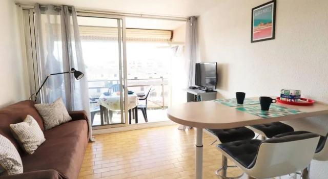 Appartement Le Grau-du-Roi, 1 pièce, 4 personnes - FR-1-307-143, Book Apartment Le Grau-du-Roi Camargue