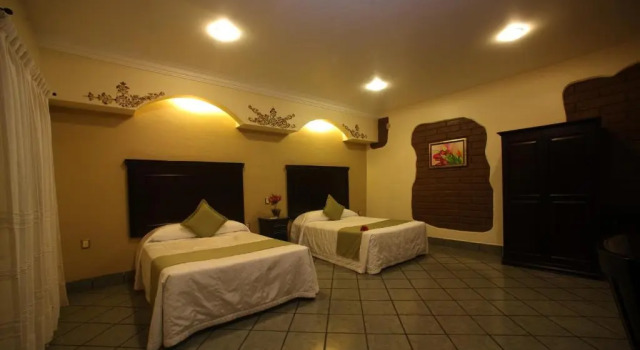 Полулюкс Hotel CasAntica