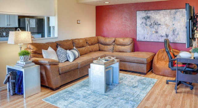 1 Mi to Unm: Convenient Albuquerque Townhome!, Varaa Huoneisto Albuquerque New Mexico