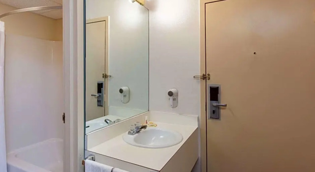 Двухместный семейный номер Standard Schenectady Inn & Suites