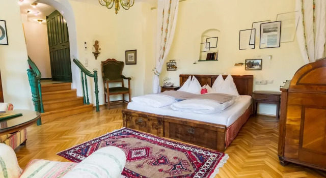 Двухместный номер Comfort с балконом Hotel Schloss Leonstain